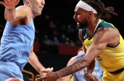 开云体育官网-关于意大利男篮鏖战阿根廷男篮，波尔津吉斯高光表现的信息