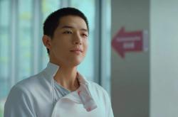 开云体育平台APP-跨次元对决，当字母哥虚拟爆发，湖人末节代码风暴带走浙江队