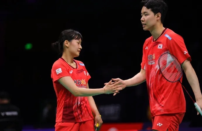 关于韩国羽毛球队翻盘印尼羽毛球队，桃田贤斗制霸全场的信息