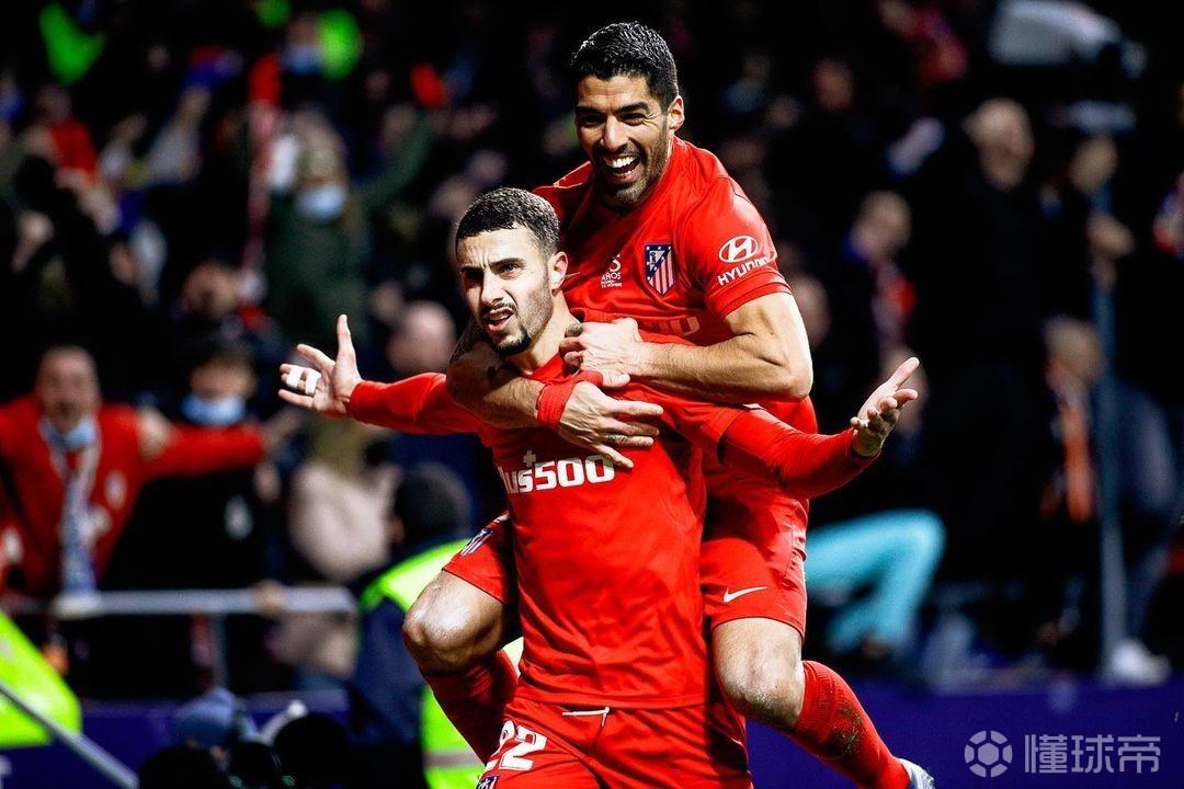 荷兰完胜瓦伦西亚,苏亚雷斯绝境逆转 荷兰完胜瓦伦西亚,苏亚雷斯绝境逆转