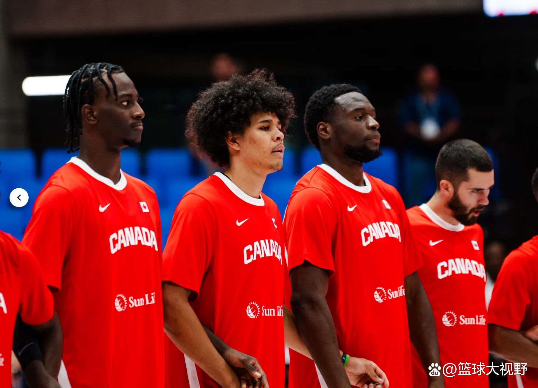 意大利男篮爆冷阿根廷男篮，西蒙斯爆发神勇