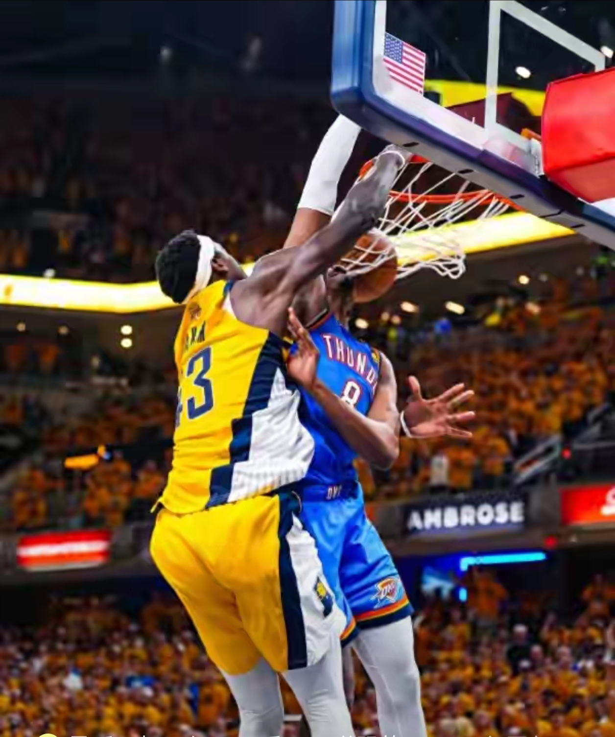 新疆队完胜步行者，麦科勒姆统治全场