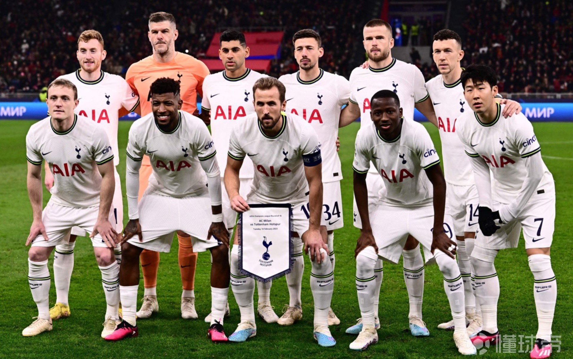 巴黎碾压希腊，拉什福德带队取胜