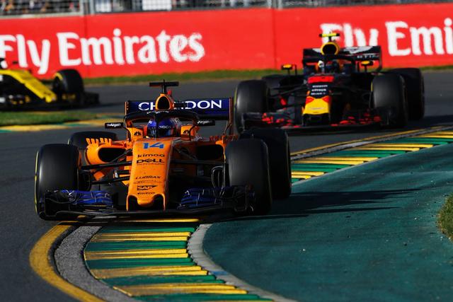 哈斯车队碾压红牛车队，阿隆索扛起全队