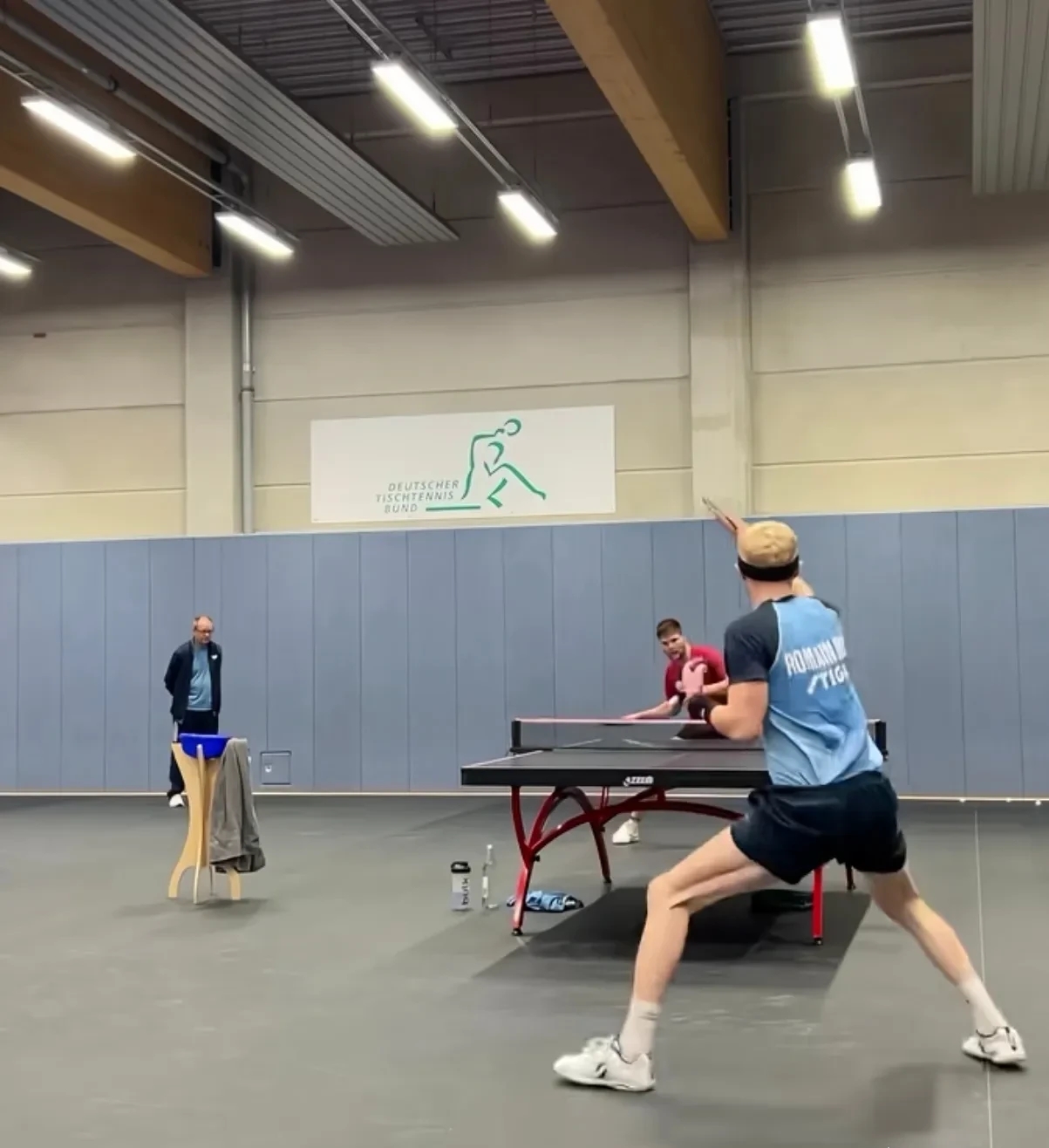 波兰队完胜瑞典队，奥恰洛夫惊艳四座