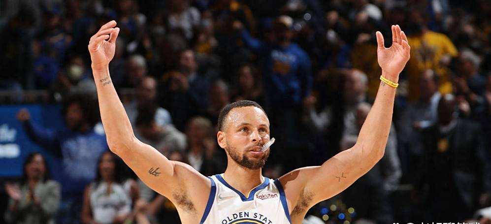 勇士横扫北京队，恩比德关键制胜