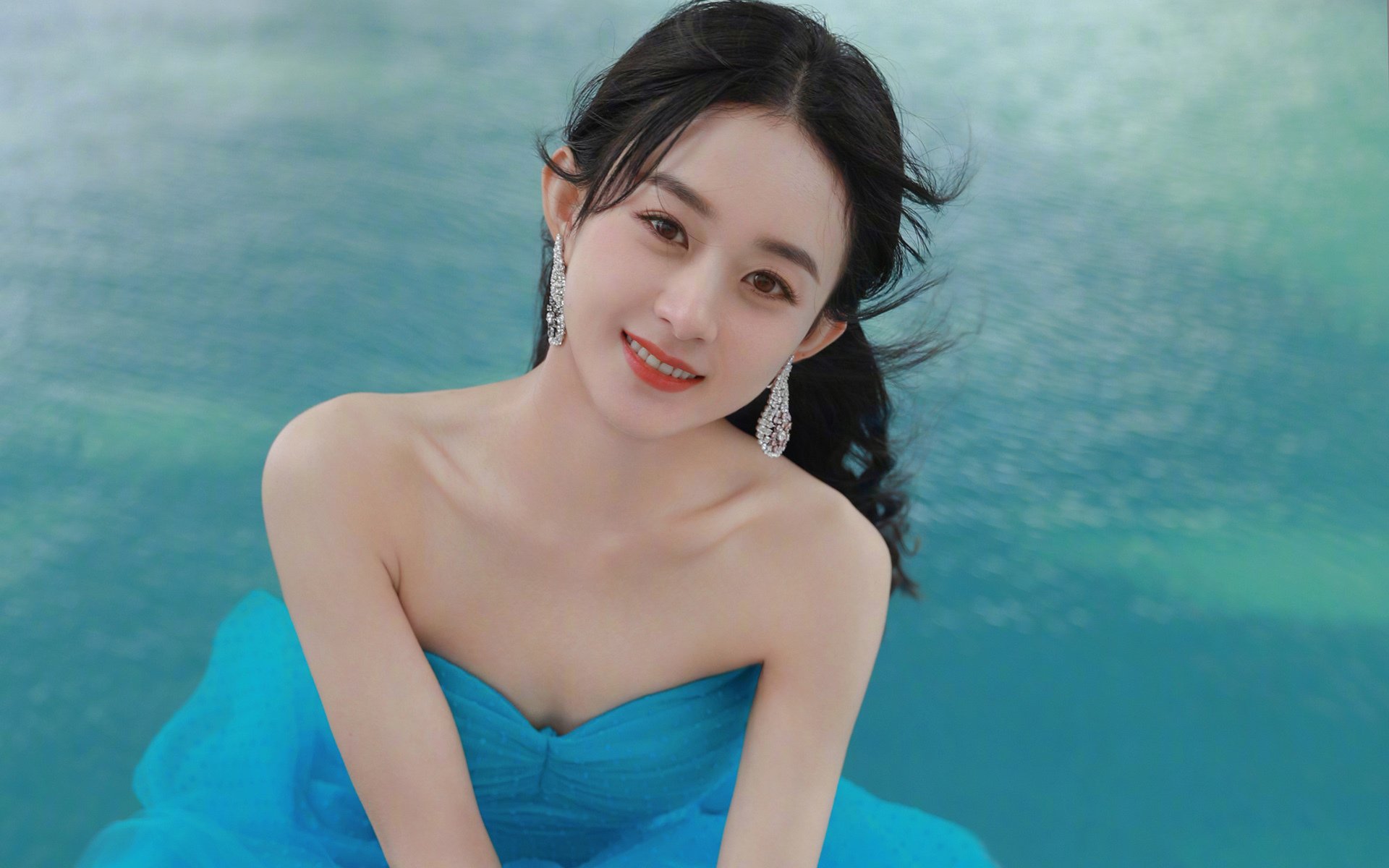 跨界轰鸣，当孤胆英雄同时照亮美职篮与德甲绿茵