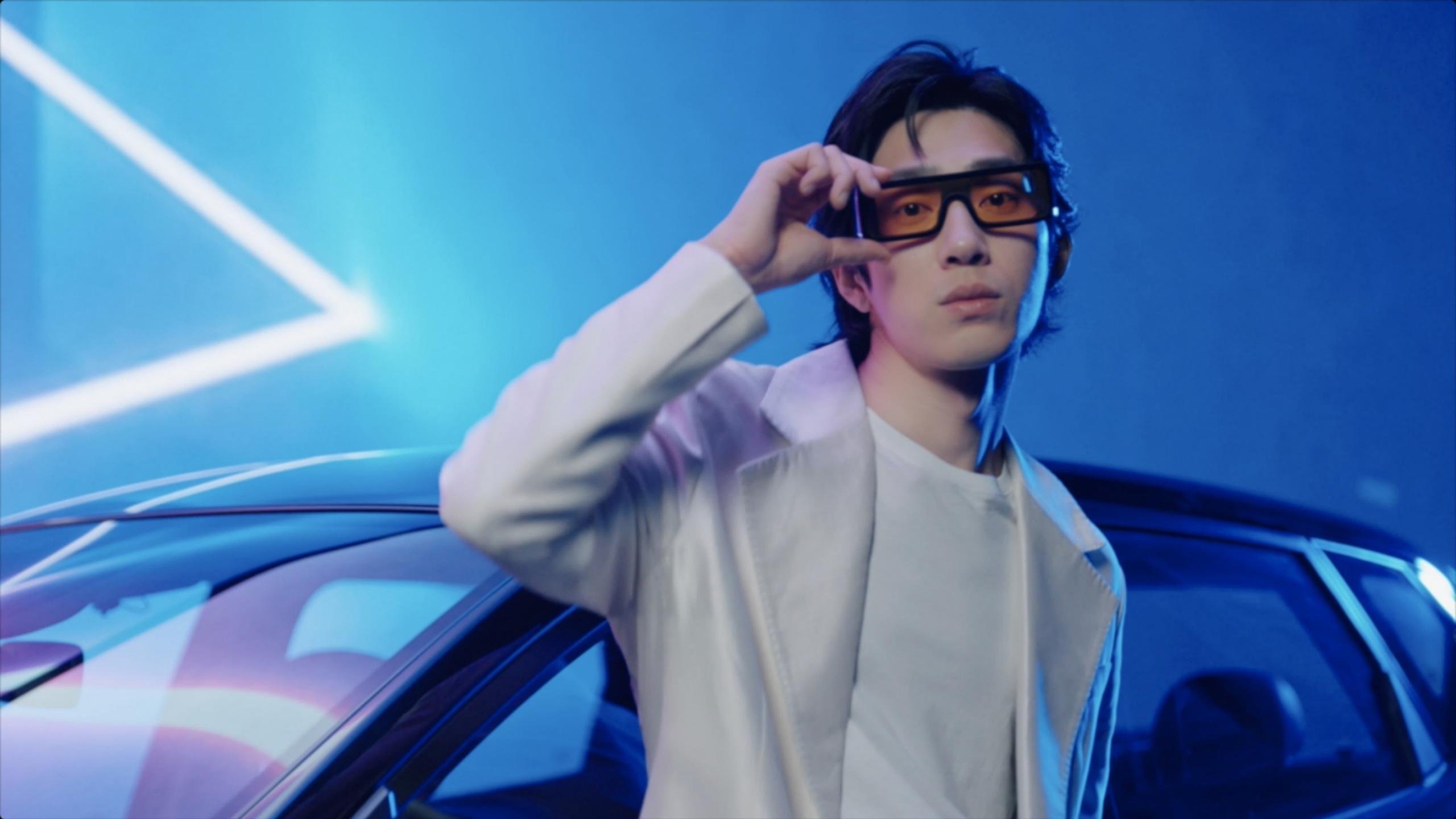 哈登擎天一柱定乾坤,76人全面压制步行者显冠军相