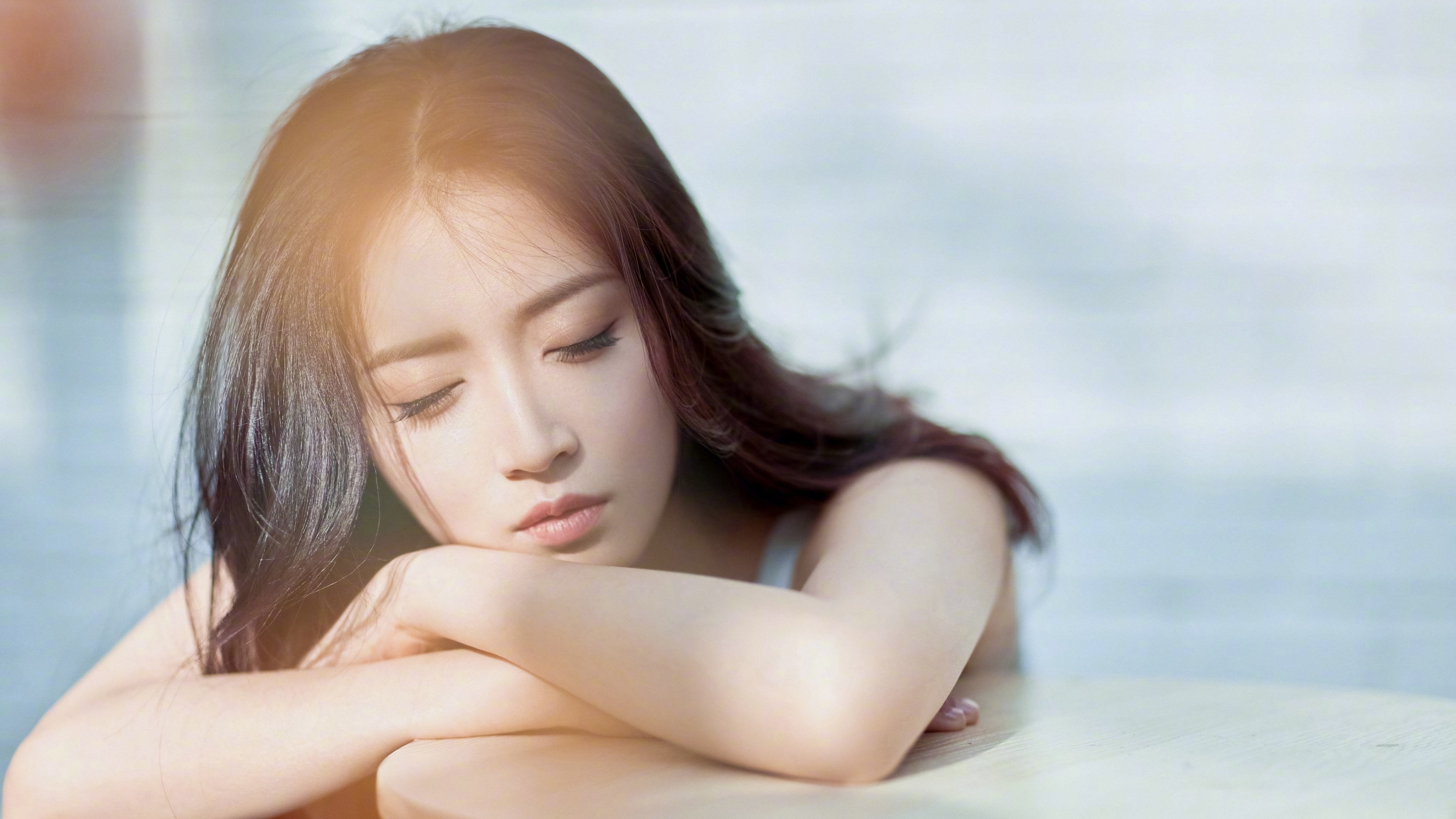 轮胎的咆哮与绿茵的冷门，一场F1围场内的世界杯风暴